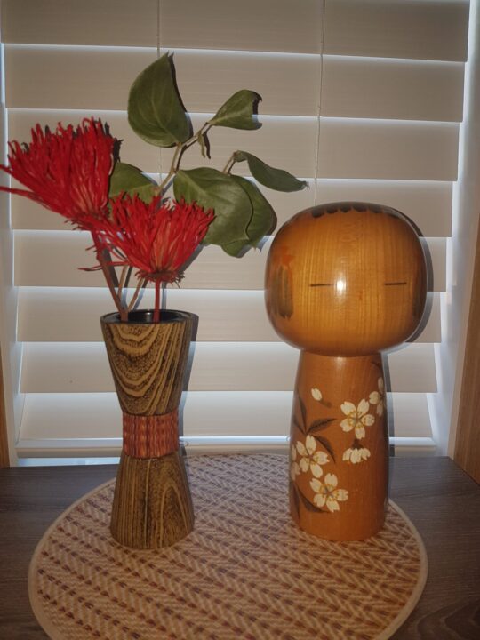 こけし
kokeshi
