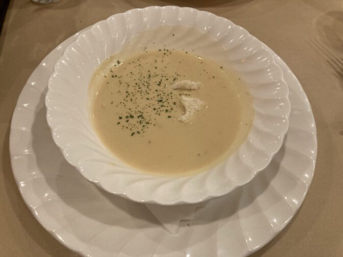 ビストロ　ボナペティ さつまいものスープ