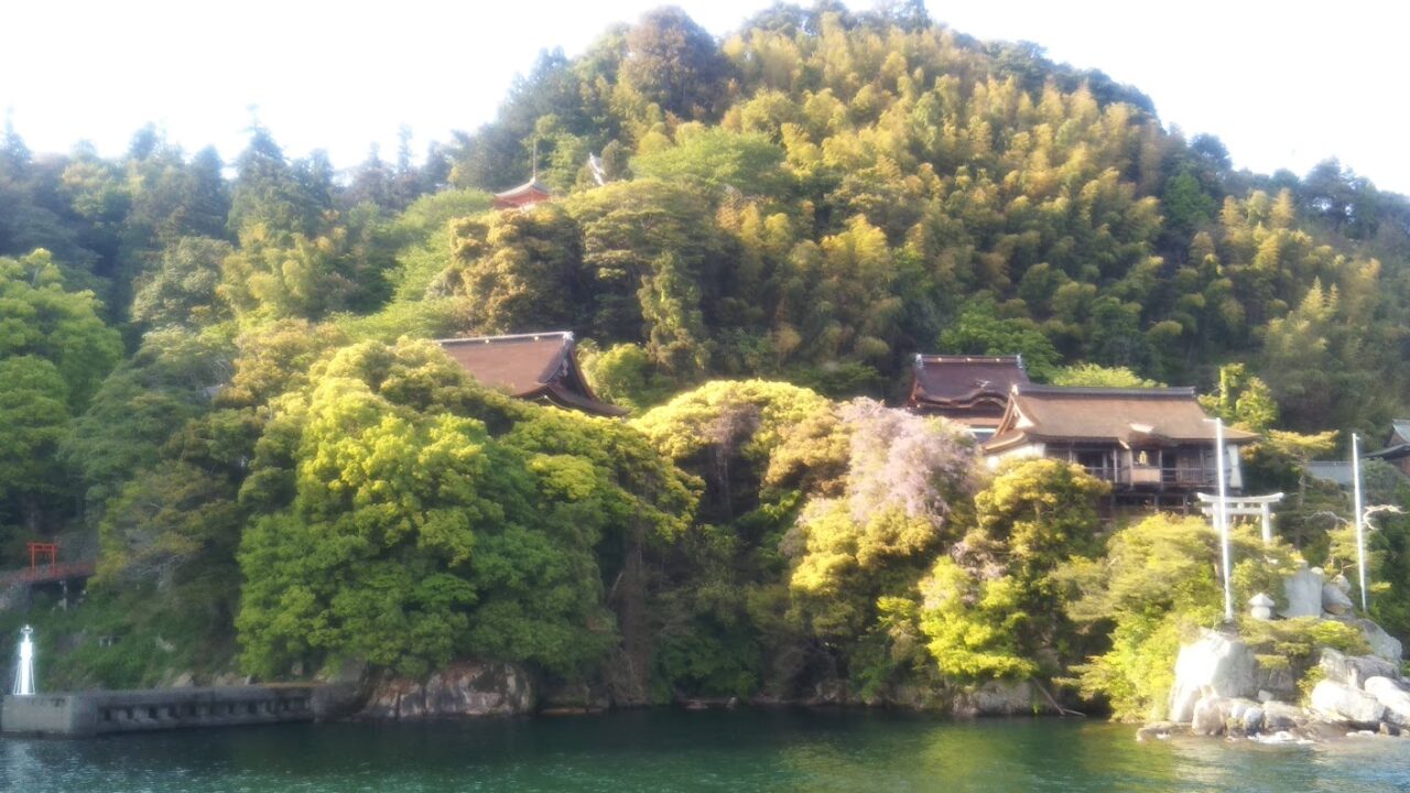 竹生島